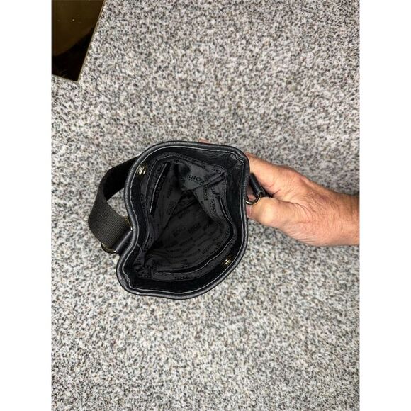 Michael Kors Fulton Black Leather Crossbody Bag Gold Hardware - Picture 7 of 8